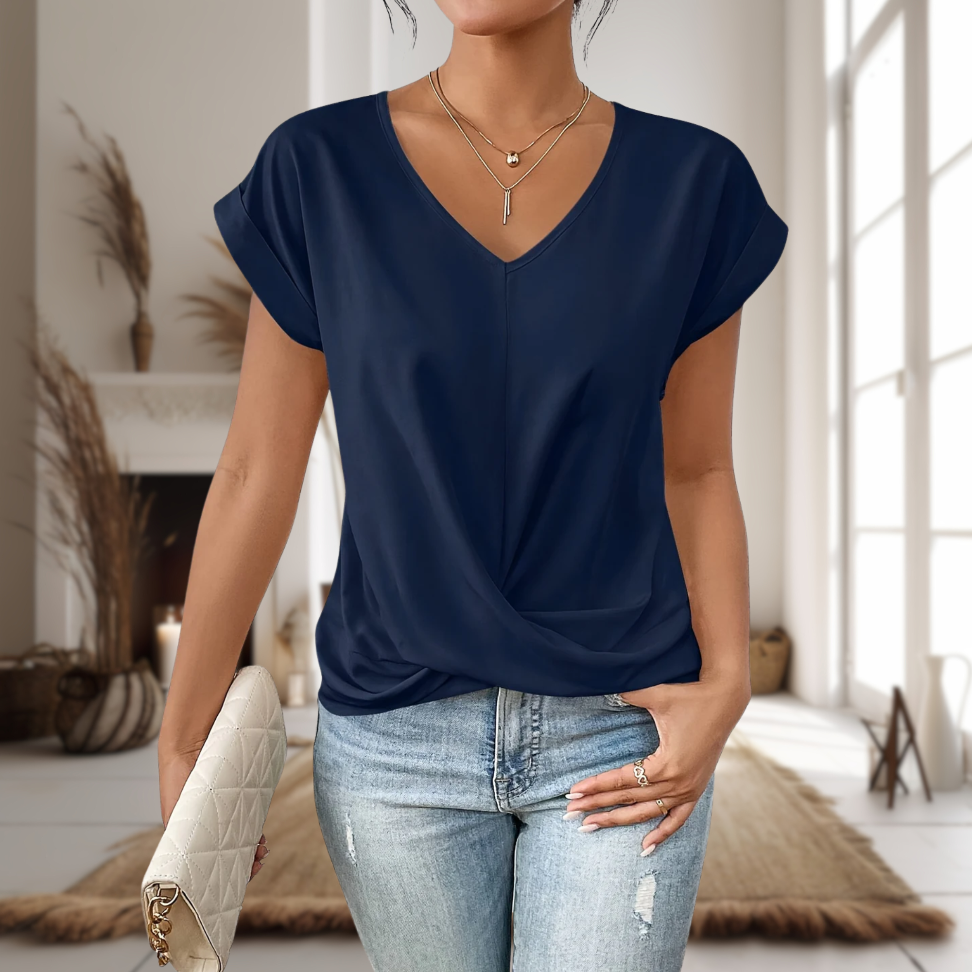 Elle | Sweetheart Neck Casual Tee