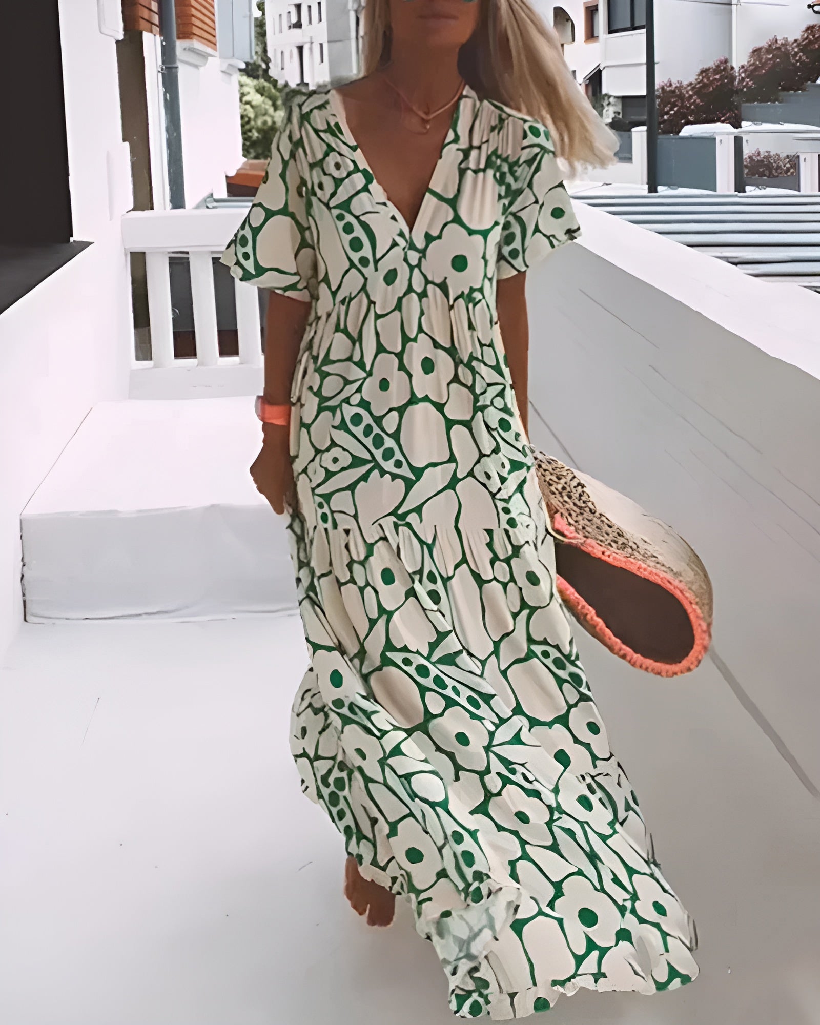 Vivian | Floral Print V-Neck Flowy Maxi Dress